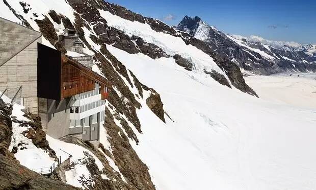 凤凰娱乐APP-伟大的拿破仑即将抵达他忠诚的巴黎